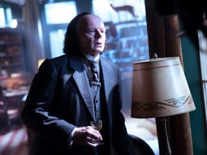 Jason Watkins in Bookish S02E01