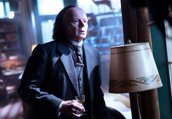 Jason Watkins in Bookish S02E01