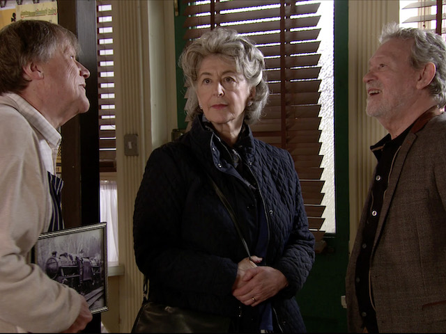 Evelyn, Arthur and Roy on Coronation Street on June 29, 2020