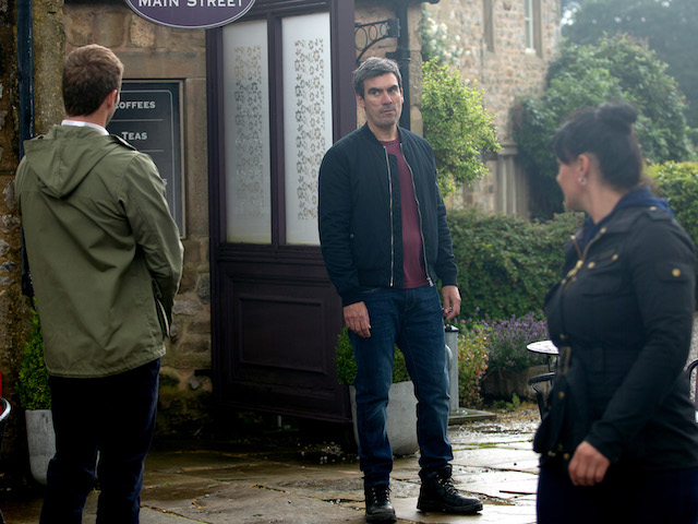 Cain, Jamie and Moira on Emmerdale on October 19, 2020