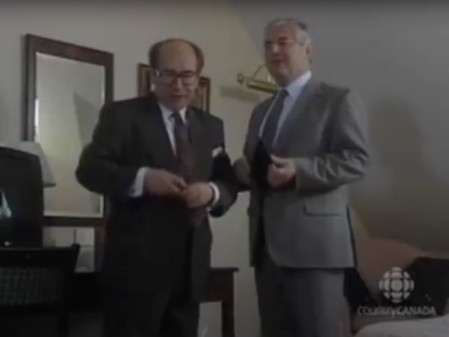 Norris and Derek on Coronation Street on October 23, 1996