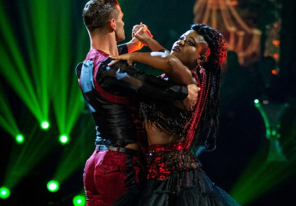 ++LIVE SHOW++ Aljaz Skorjanec, Clara Amfo