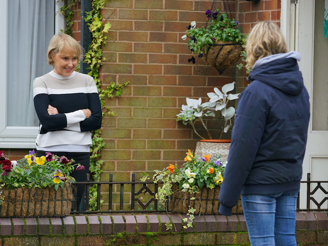 Sally, Abi and Debbie on Coronation Street on November 30, 2020