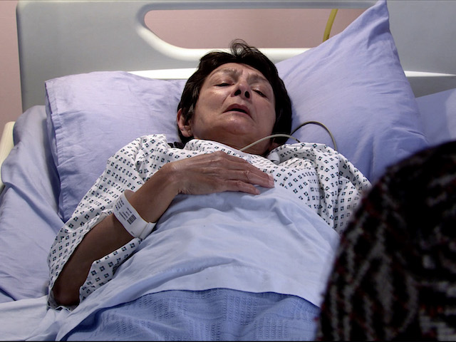 Yasmeen and Alya on Coronation Street on July 27, 2020