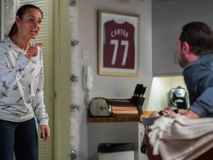 Tina Carter, Mick Carter