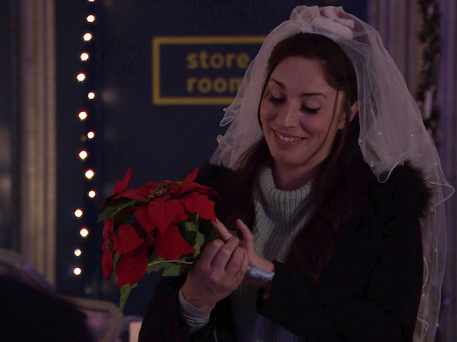 Shona on Coronation Street on December 25, 2020