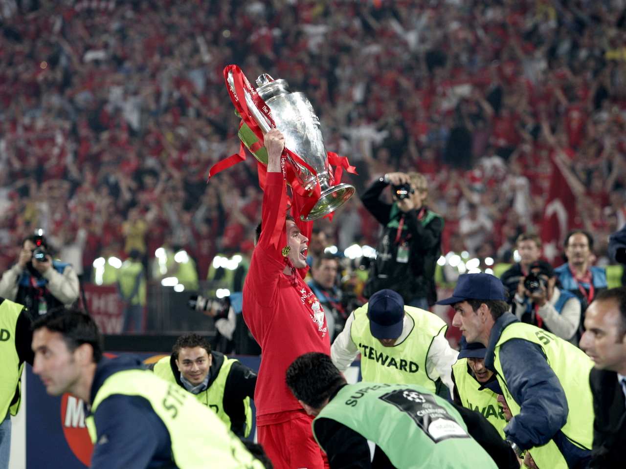 Jamie Carragher celebrates Liverpool's 2005 Champions League win