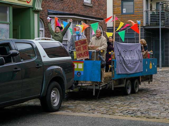Abi protests against Ray's development on Coronation Street on January 6, 2021