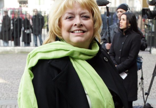 Lynda Baron pictured on March 3, 2006