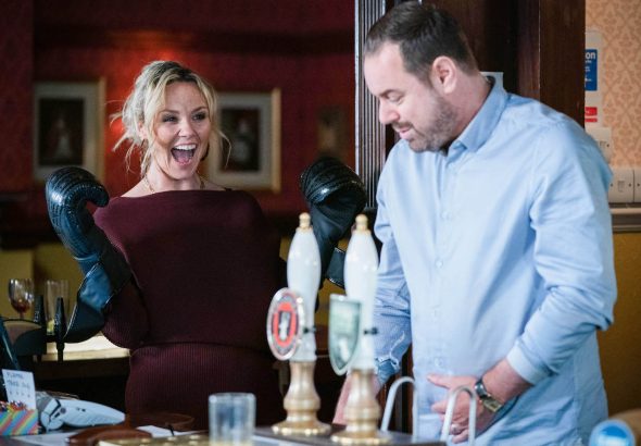 Janine Butcher, Mick Carter