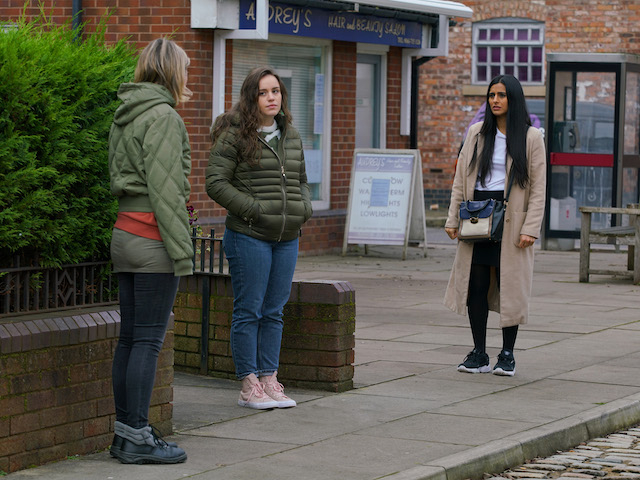 Abi, Alya and Faye on Coronation Street on January 20, 2021