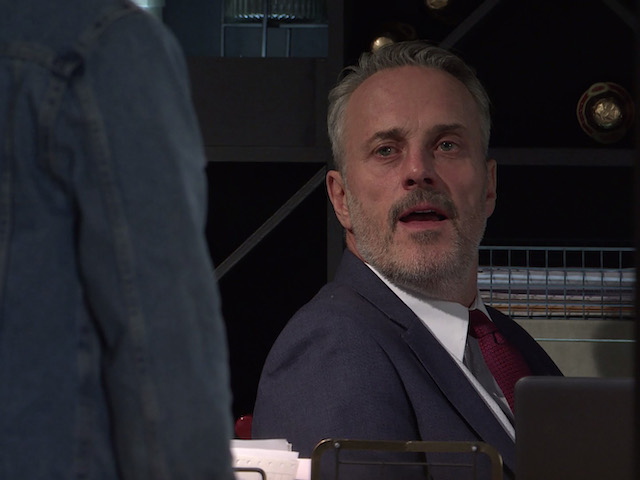 Ray warns David that things could turn nasty on Coronation Street on January 8, 2021