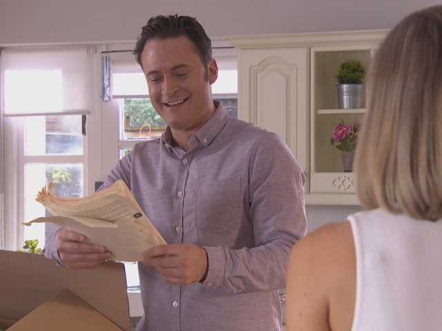Luke and Cindy on Hollyoaks on November 10, 2020