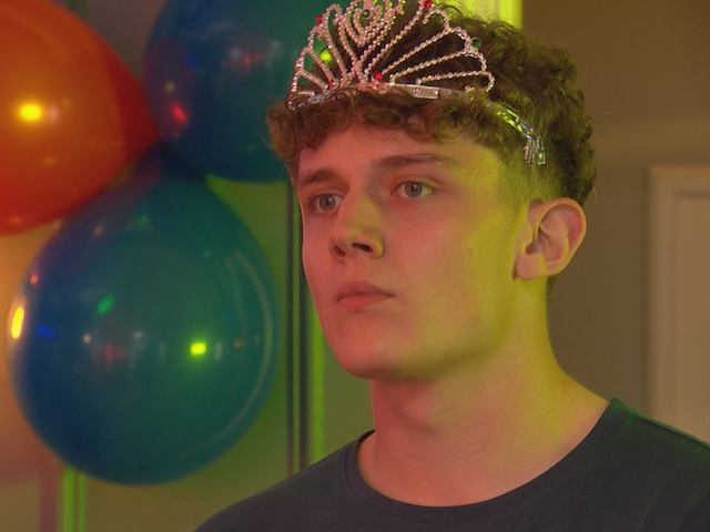Tom on Hollyoaks on October 29, 2020
