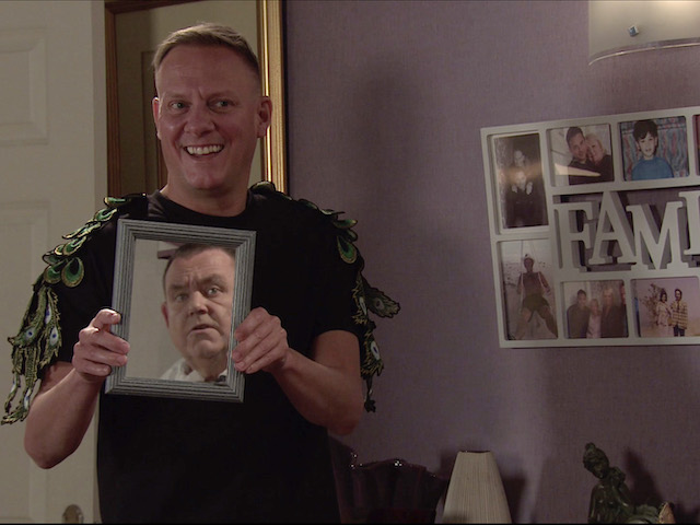 Sean on Coronation Street on November 9, 2020