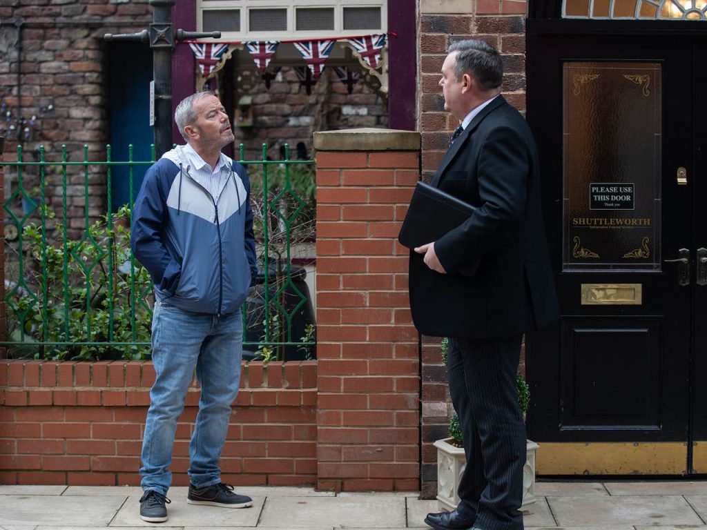 Simon O'Brien as Frank Bardsley and Tony Maudsley as George Shuttleworth on Coronation Street