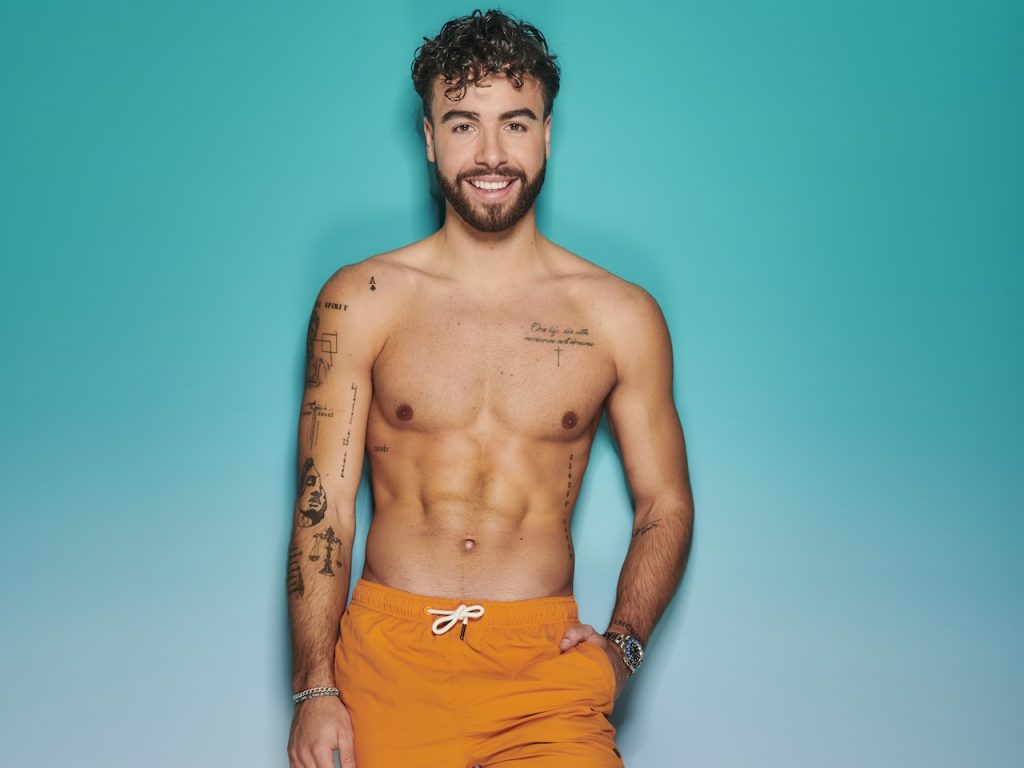 Sammy Root for Love Island