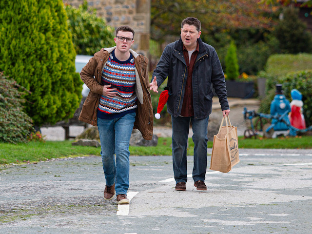 Vinny and Paul on Emmerdale on December 24, 2020