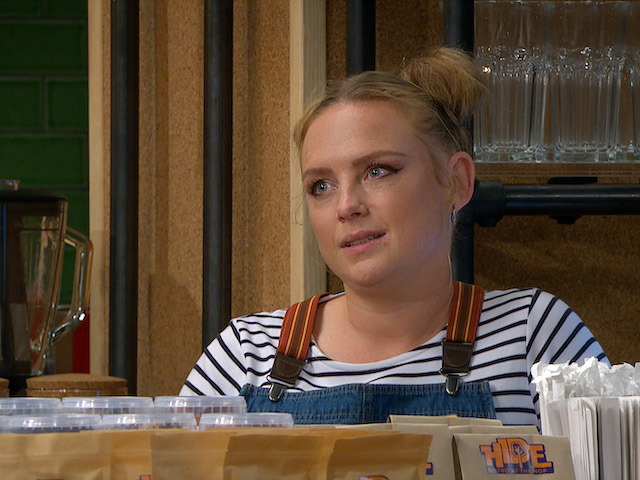 Sam and Amy on Emmerdale on September 18, 2020