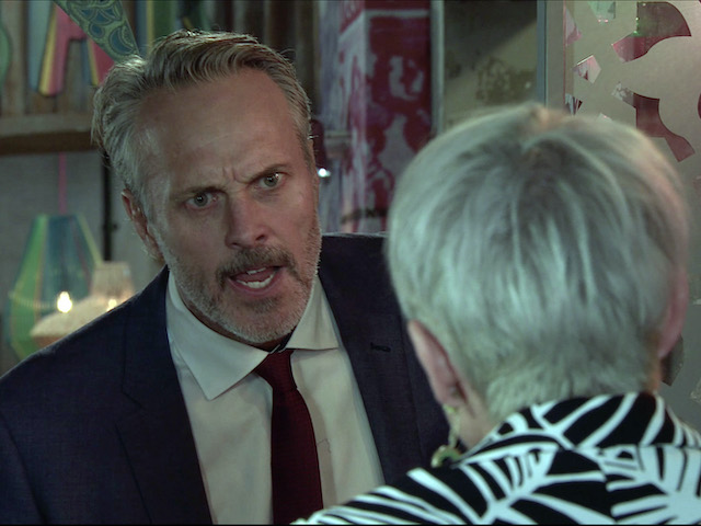 Ray and Debbie on Coronation Street on December 16, 2020