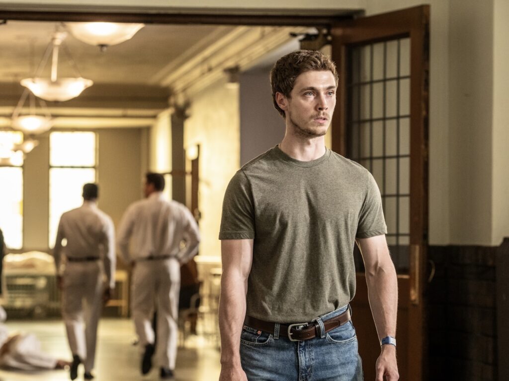 Tom Brittney as Jimmy in The Westies S01E01