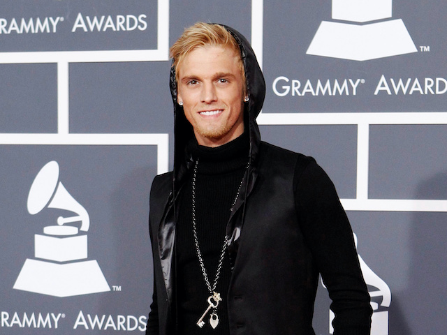 Singer Aaron Carter poses on the red carpet at the 52nd annual Grammy Awards in Los Angeles on January 31, 2010.