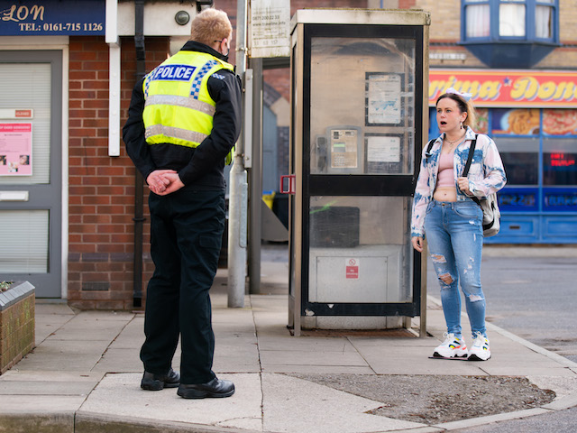 Gemma and a police officer on Coronation Street on April 14, 2021