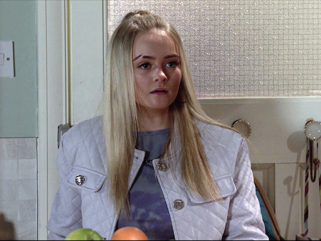 Kelly on Coronation Street on May 5, 2021