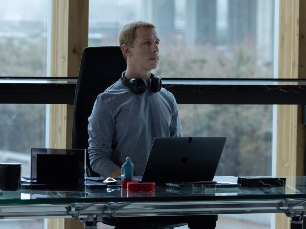 Jeremy Strong as Mark Zuckerberg in The Social Reckoning