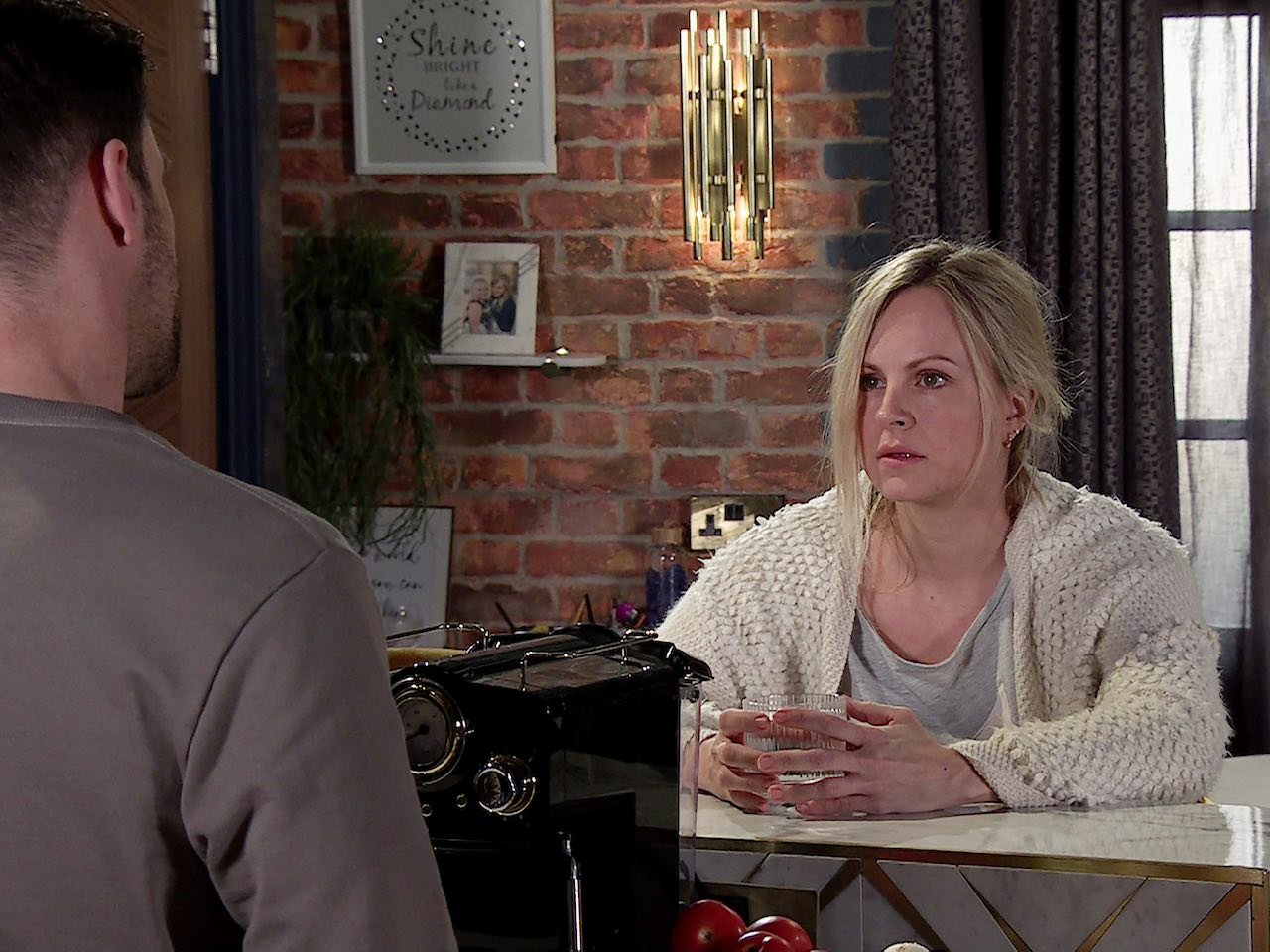 Sarah and Damon on Coronation Street on March 6, 2024