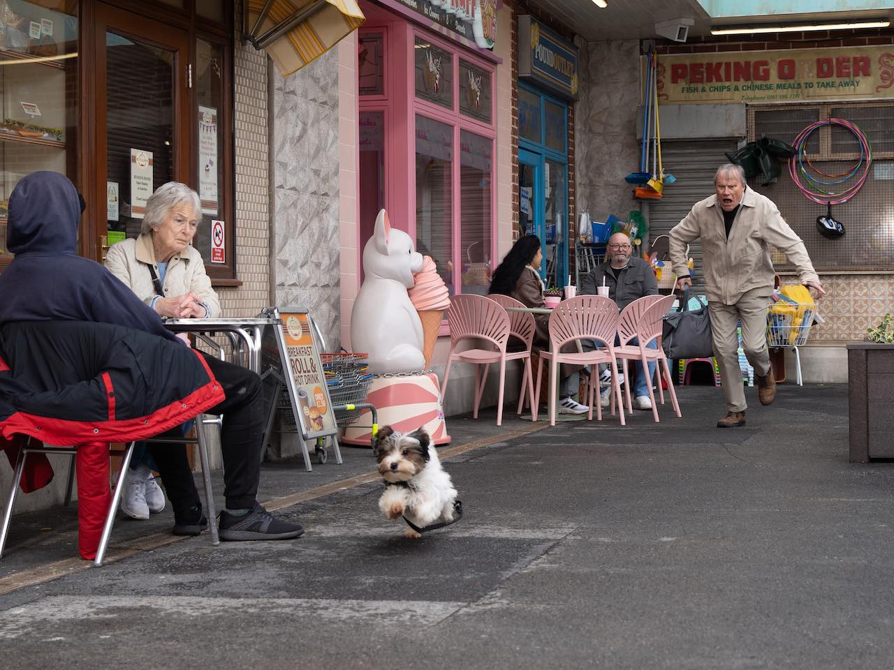 Roy chases Freddie on Coronation Street on May 26, 2023