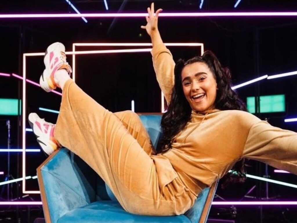 Brooke Scullion for Eurovision 2022