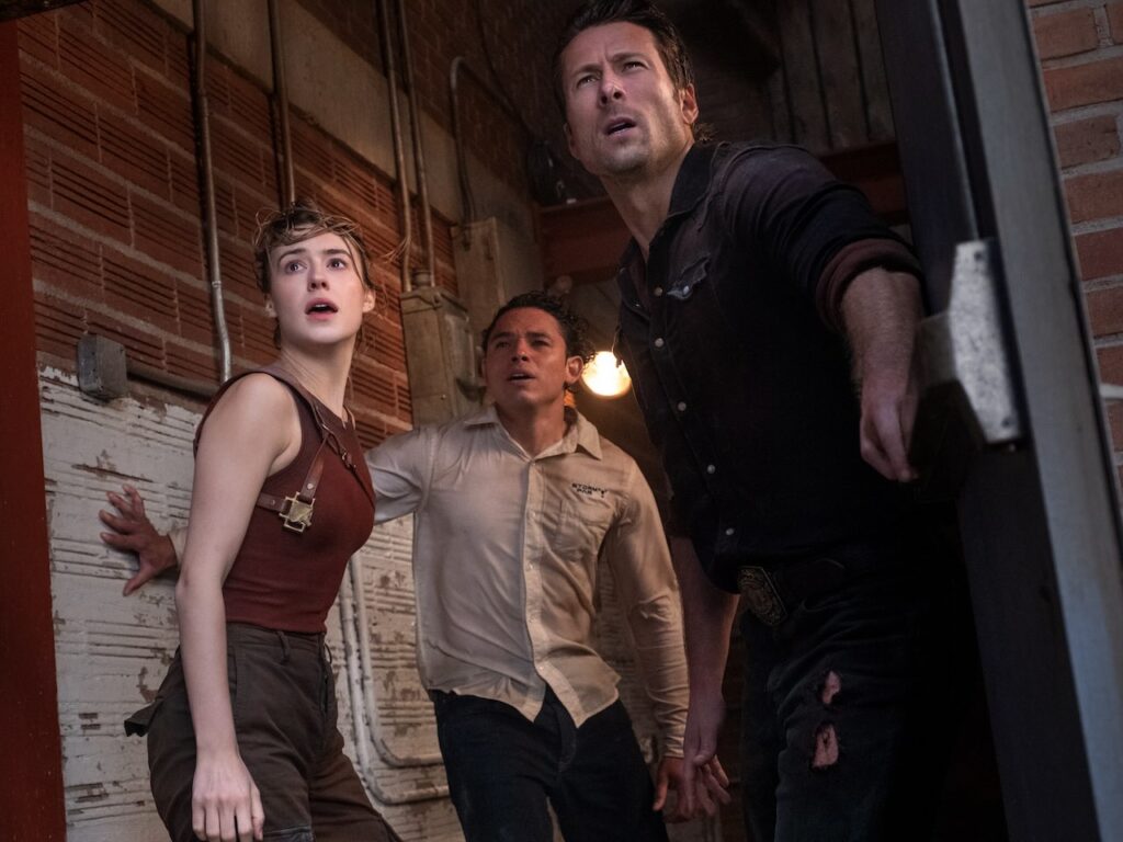 Daisy Edgar-Jones as Kate, Anthony Ramos as Javi and Glen Powell as Tyler in Twisters
