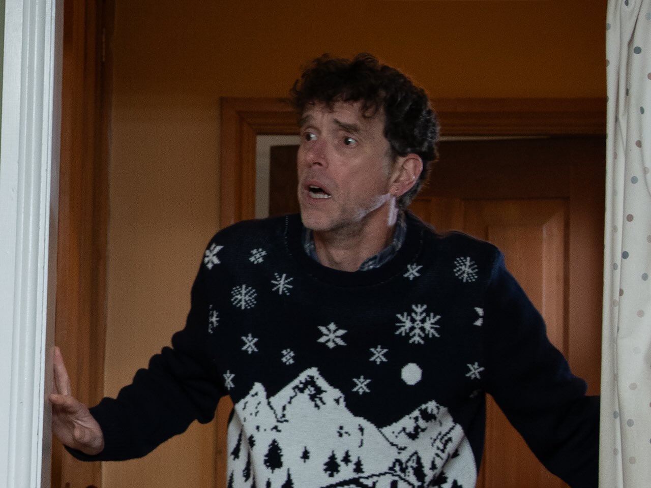 Marlon discovers April is missing on Emmerdale on December 25, 2024