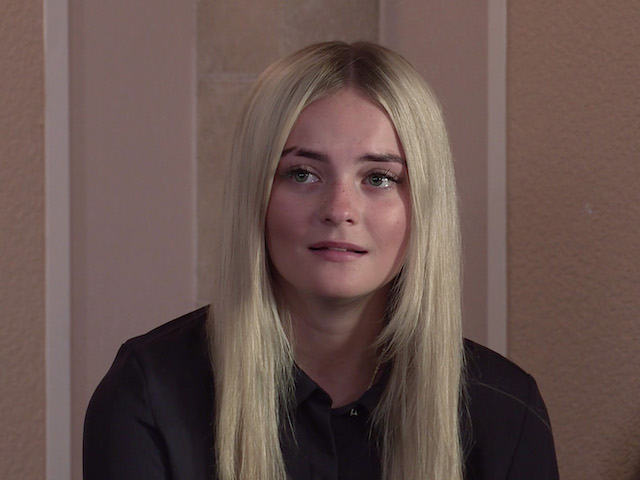 Kelly on Coronation Street on November 8, 2021