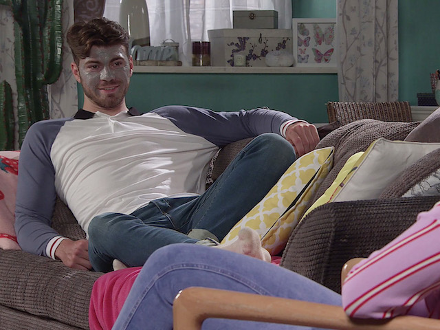Curtis and Emma on Coronation Street on October 27, 2021