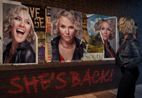 Janine Butcher returns to EastEnders
