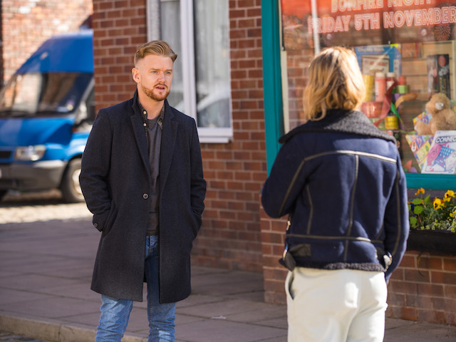 Gary and Abi on Coronation Street on November 5, 2021