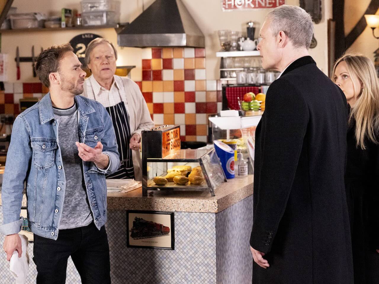 Sarah, Nick and David on Coronation Street on February 5, 2025