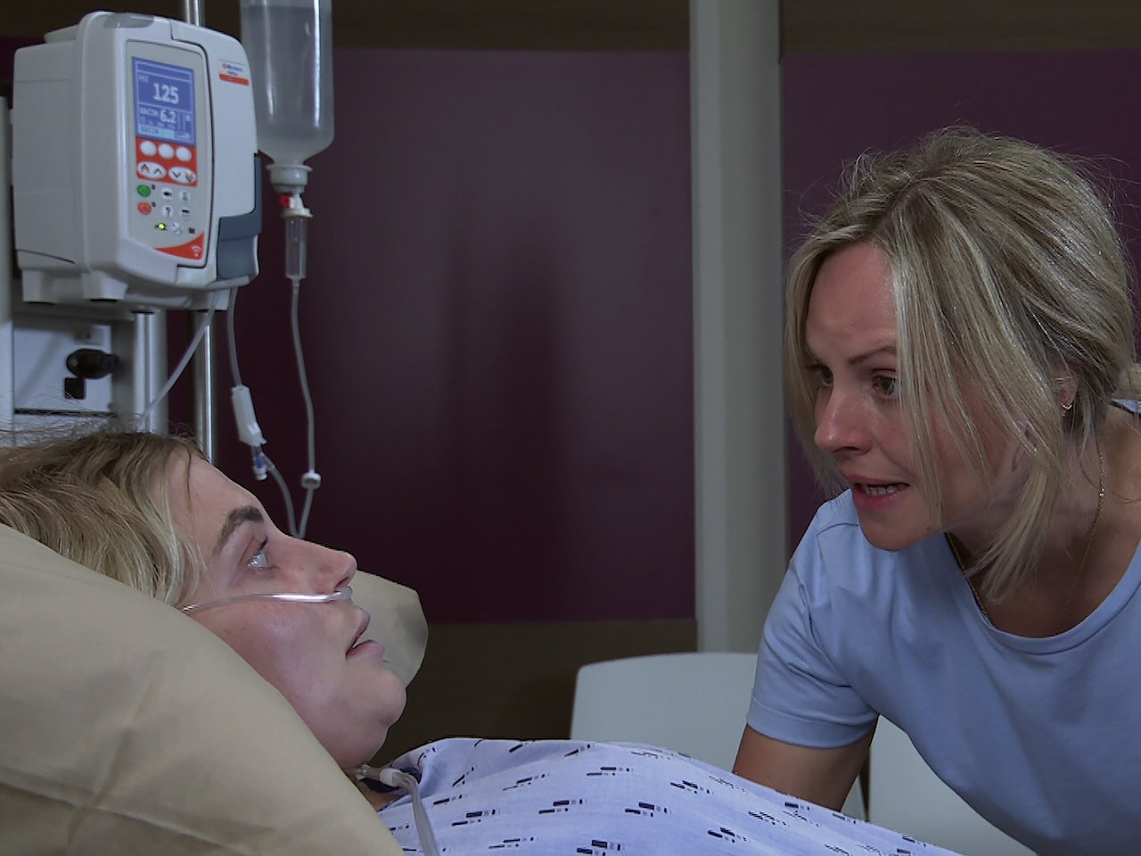 Sarah and Bethany on Coronation Street on September 27, 2024
