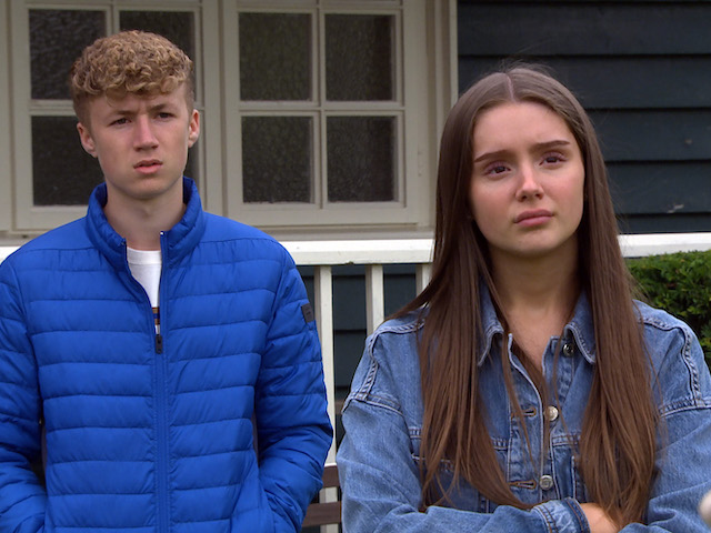 Noah and Sarah on Emmerdale on September 27, 2021